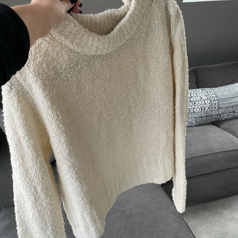 Zara White chunky sweater size s
